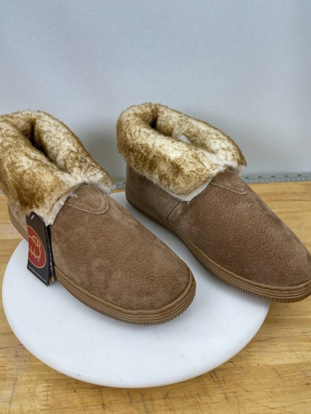 LAMO Chestnut Suede Slipper Booties Faux Fur Lined Mens 9 NIB Cozy Slip On